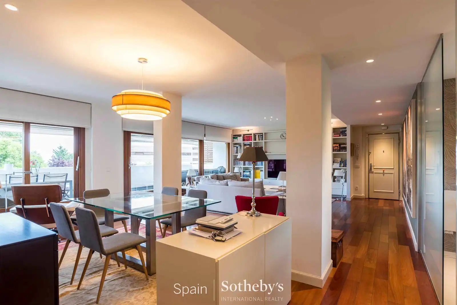 Menjador de Apartament en venda en La Moraleja amb Aire condicionat, Calefacció i Terrassa