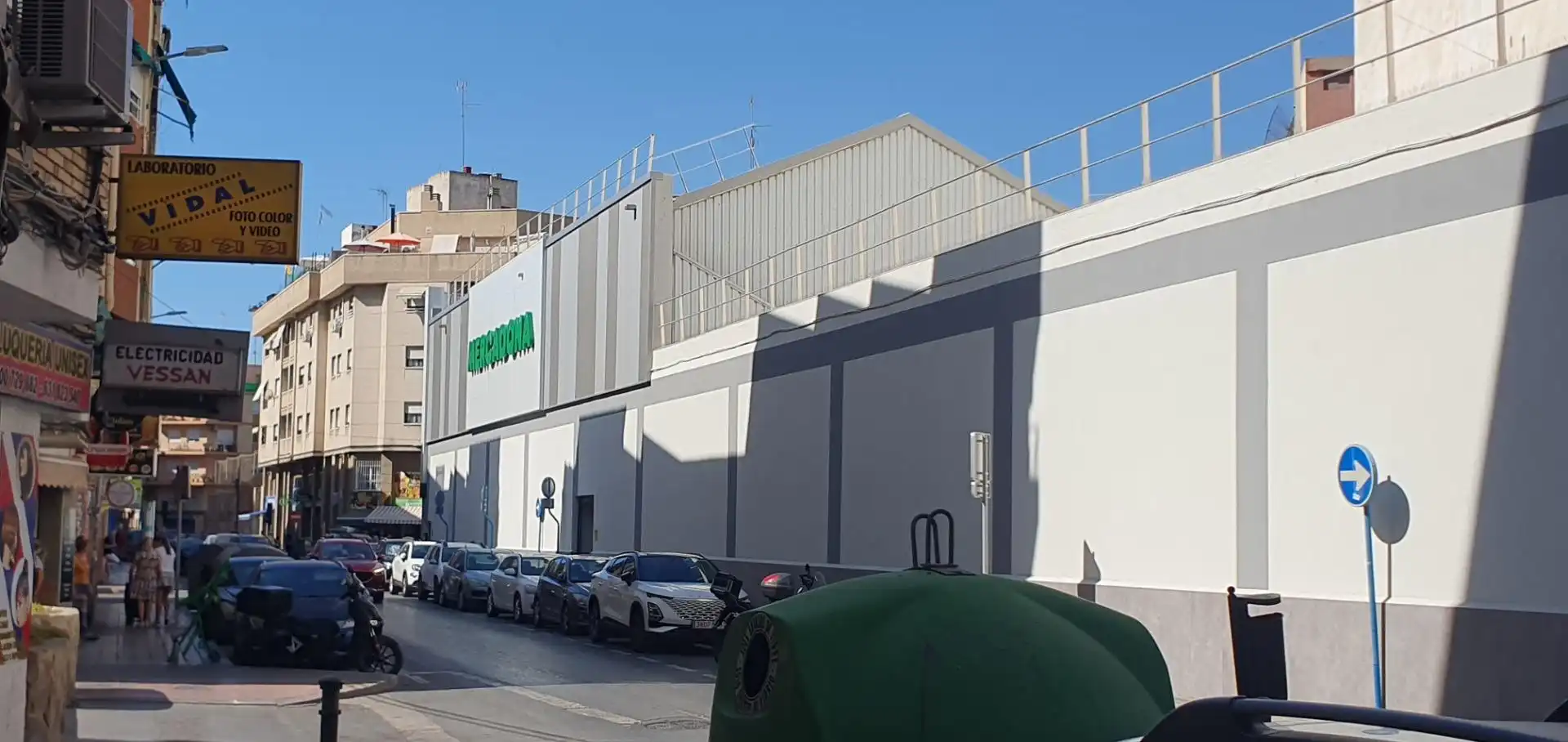 Habitación en Calle PRIMAVERA, Carolinas Altas