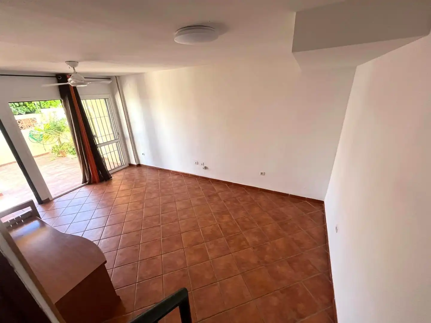 Casa adosada en venda en El Portil amb Moblat i Balcó
