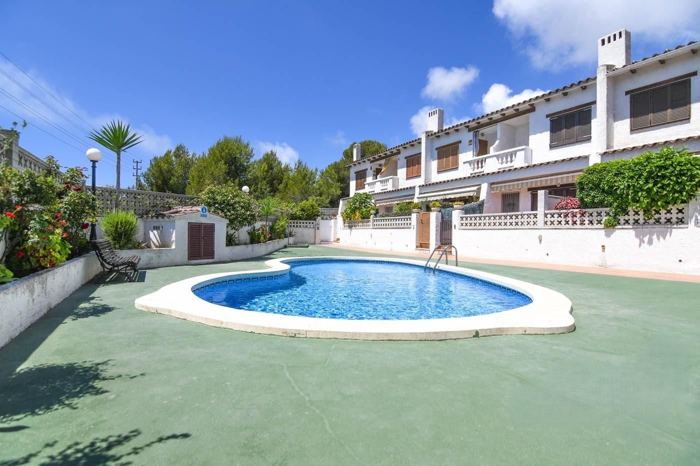 Piscina de Dúplex en venda en El Vendrell amb Calefacció, Jardí privat i Terrassa