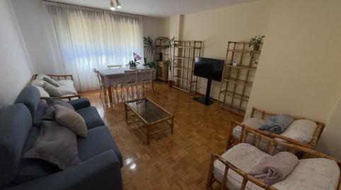 Foto 3 de Piso de alquiler en Avenida Astorga, 9, Zona Alta, León