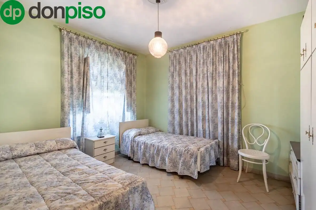 Finca rústica en venta en Calle CAJAR, Barrio de la Vega