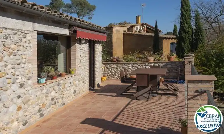 Terrassa de Casa o xalet en venda en Sant Miquel de Fluvià amb Aire condicionat, Calefacció i Terrassa