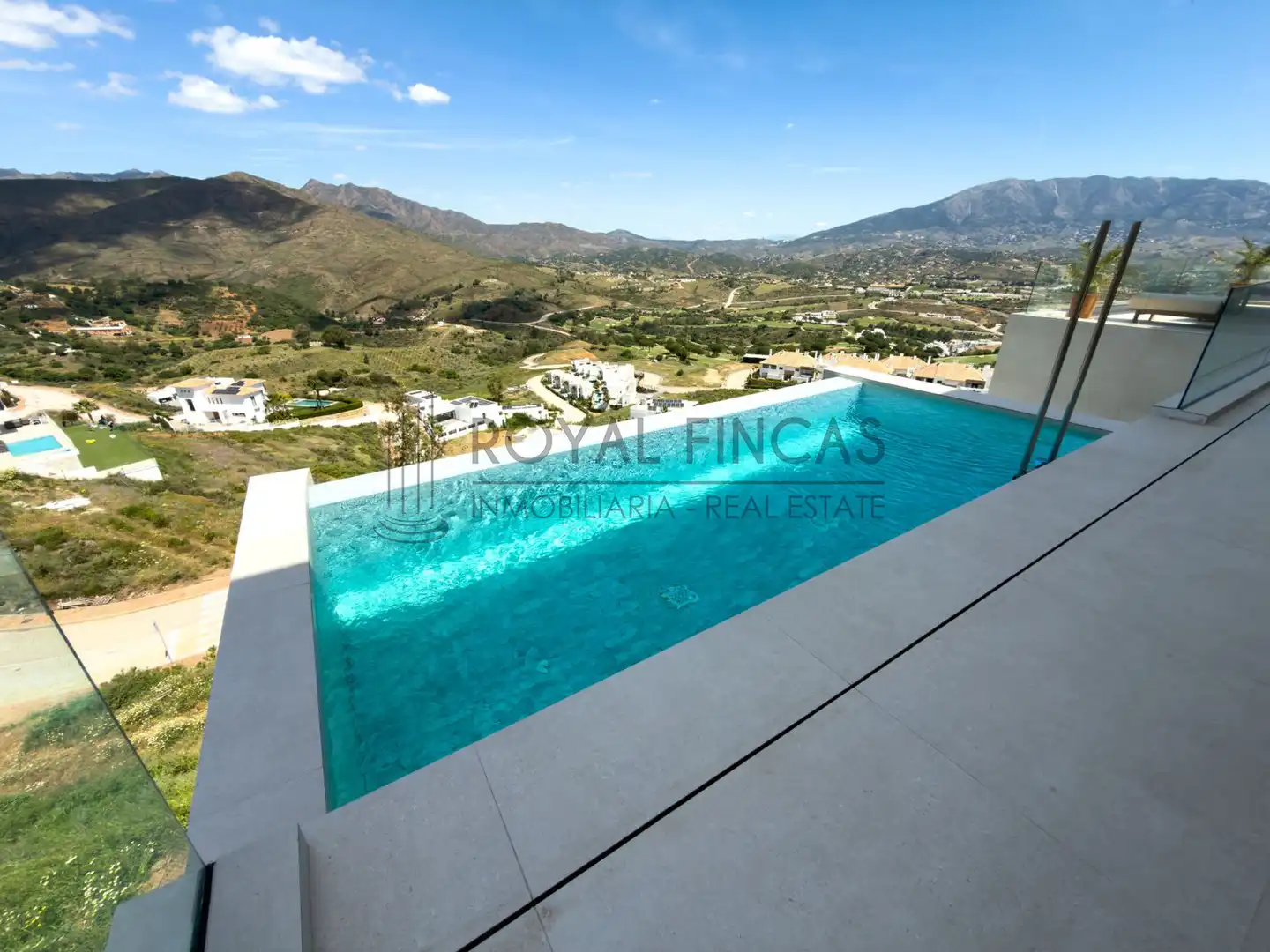 Xalet amb piscina en venda a Cerro Majada 36