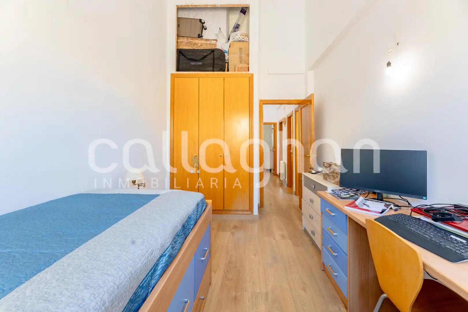Casa adosada en venda en La Pobla de Vallbona amb Aire condicionat, Jardí privat i Terrassa