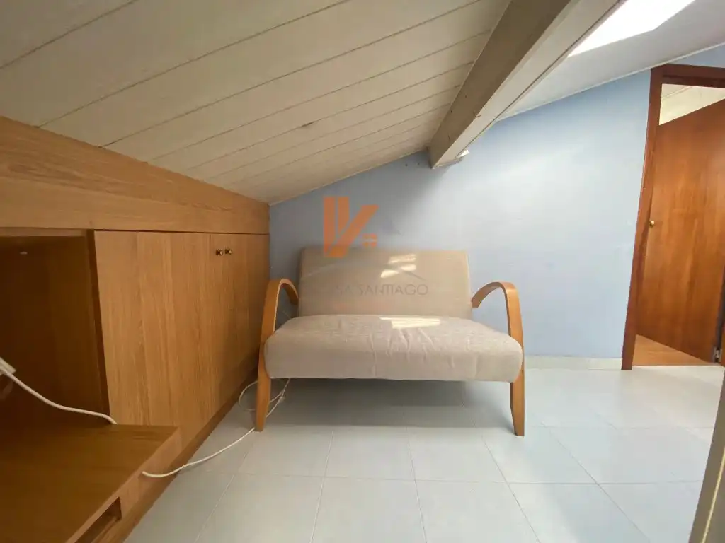 Terrassa de Apartament de lloguer en Santiago de Compostela  amb Calefacció i Moblat