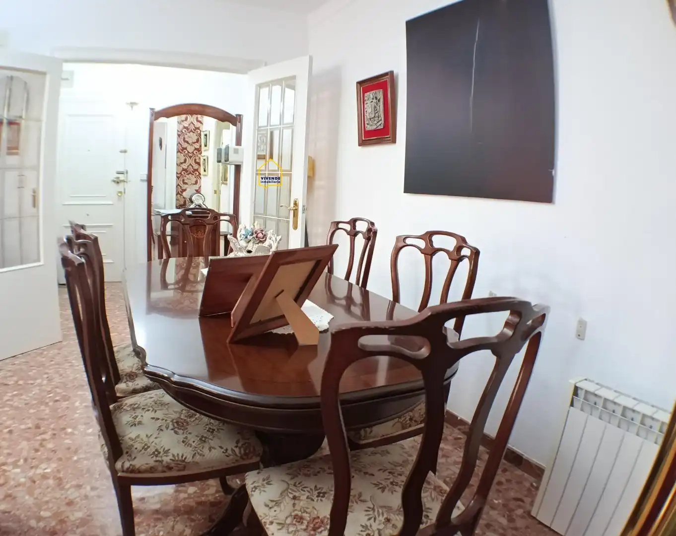 Flat for sale in San Mateo