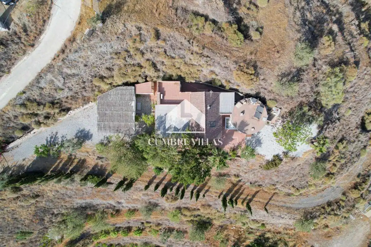 Casa rústica amb jardí en venda a Ítrabo, imagen 105