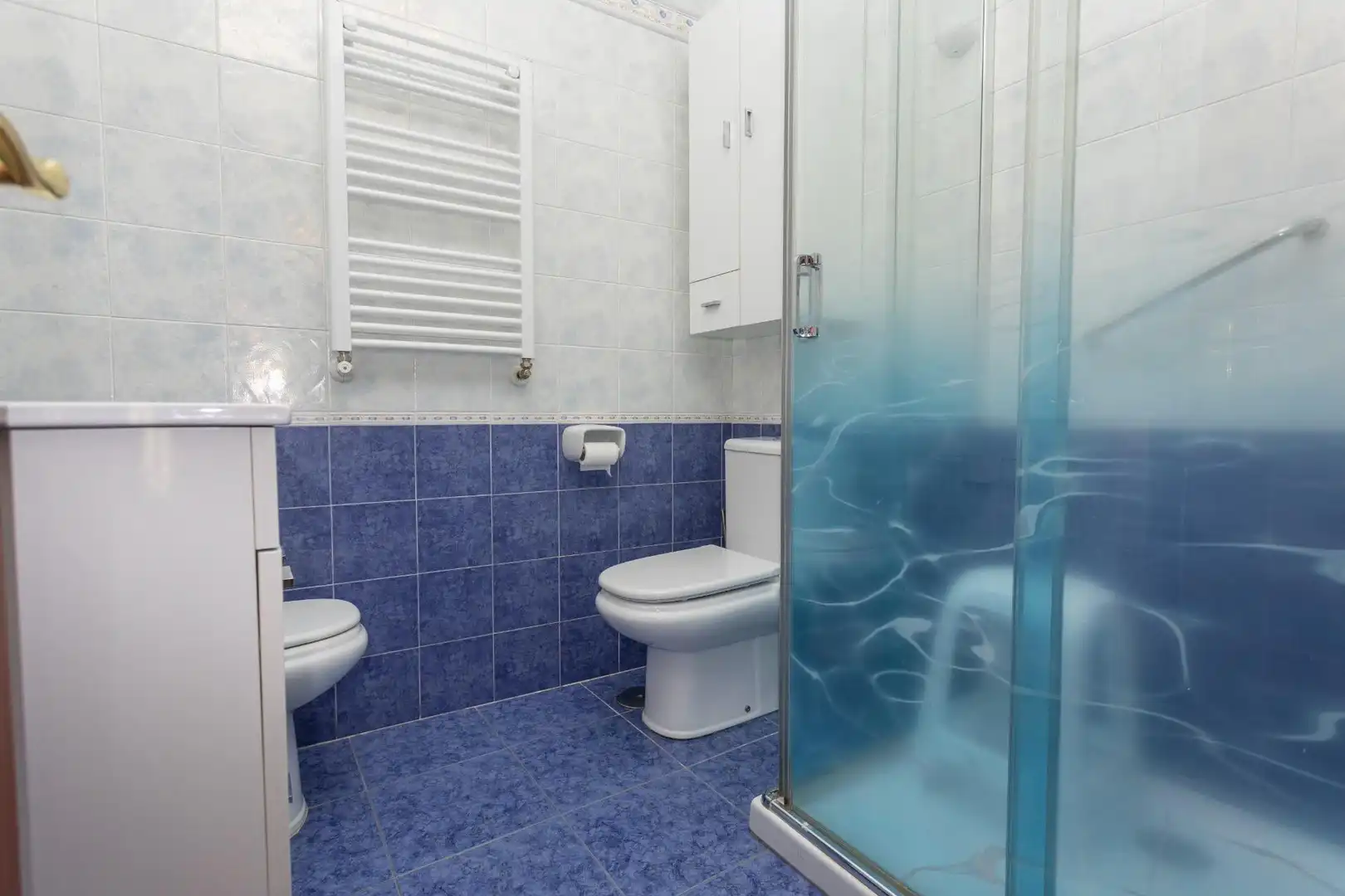 Baño de Piso en venta en San Vicente de la Barquera con Calefacción