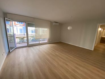 Appartamento con balcone in affitto a Mestral