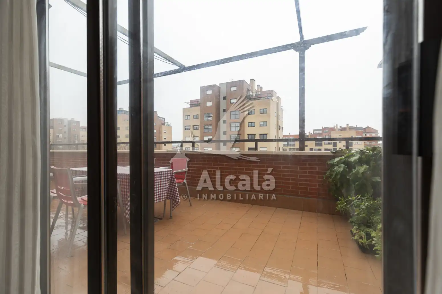 Habitación de Ático en venta en Alcalá de Henares con Aire acondicionado, Calefacción y Terraza
