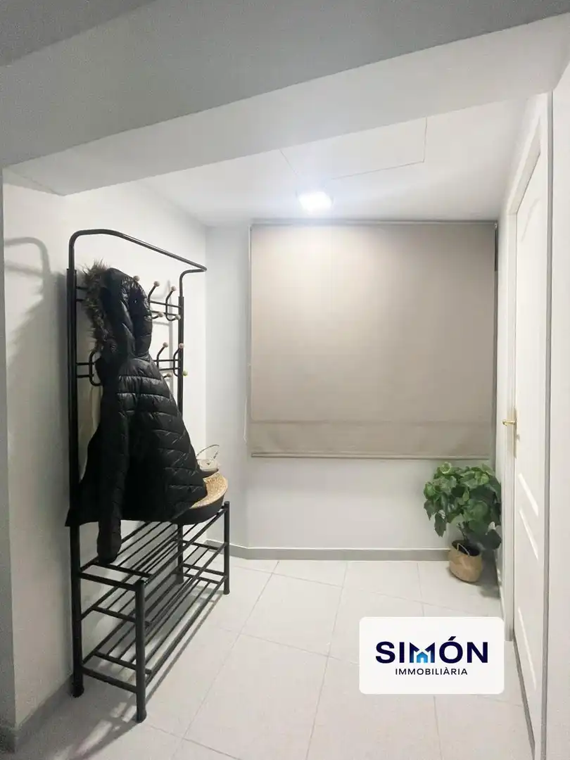 Exterior view of Flat for share in Manresa  with Furnished