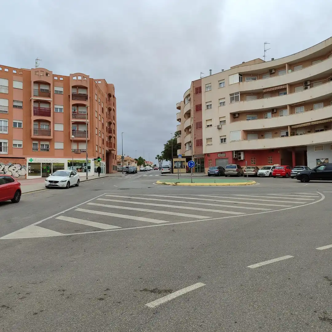 Vista exterior de Local en venta en Pedanías Oeste