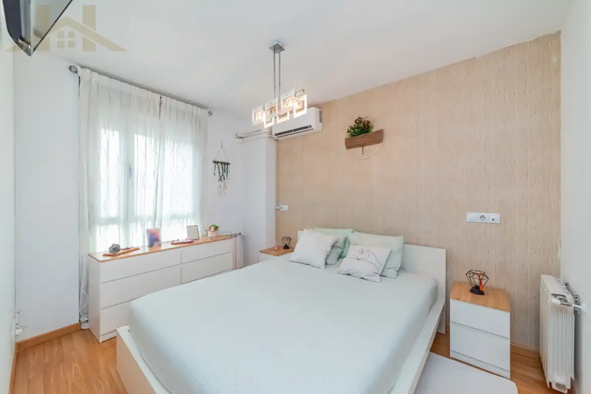 Schlafzimmer von Wohnung zum Verkauf in San Martín de la Vega mit Klimaanlage, Heizung und Terrasse