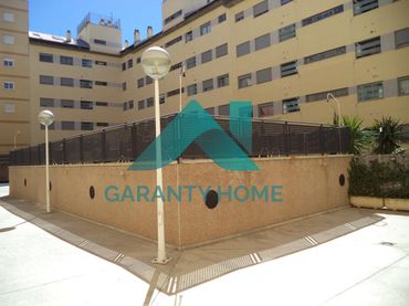 Appartamento con ascensore in vendita a Centro