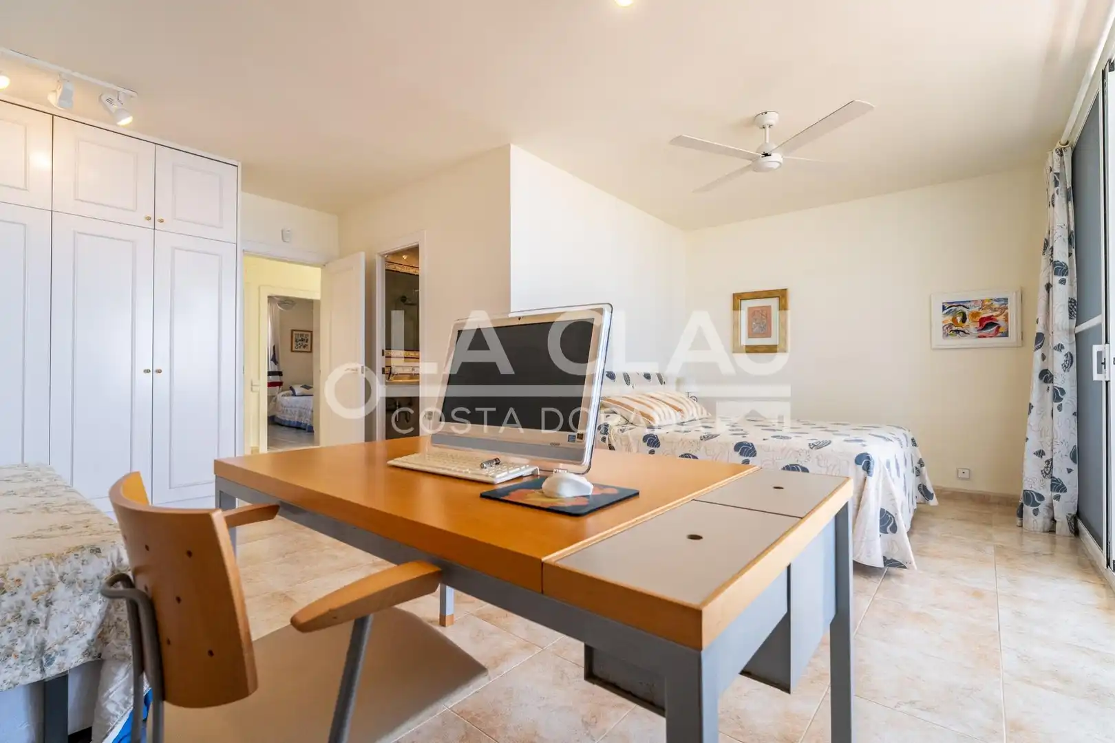 Habitación de Casa adosada en venta en Altafulla con Calefacción y Jardín privado
