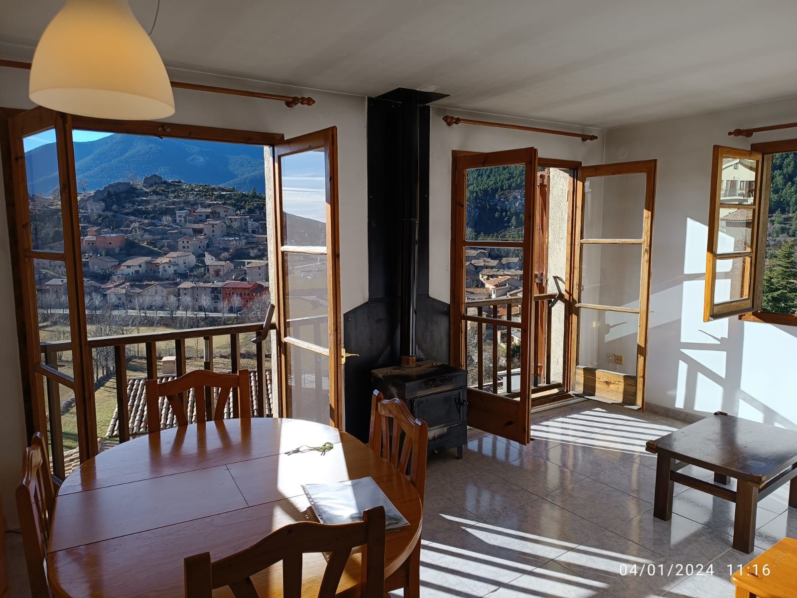Esszimmer von Wohnung zum verkauf in Gósol mit Abstellraum