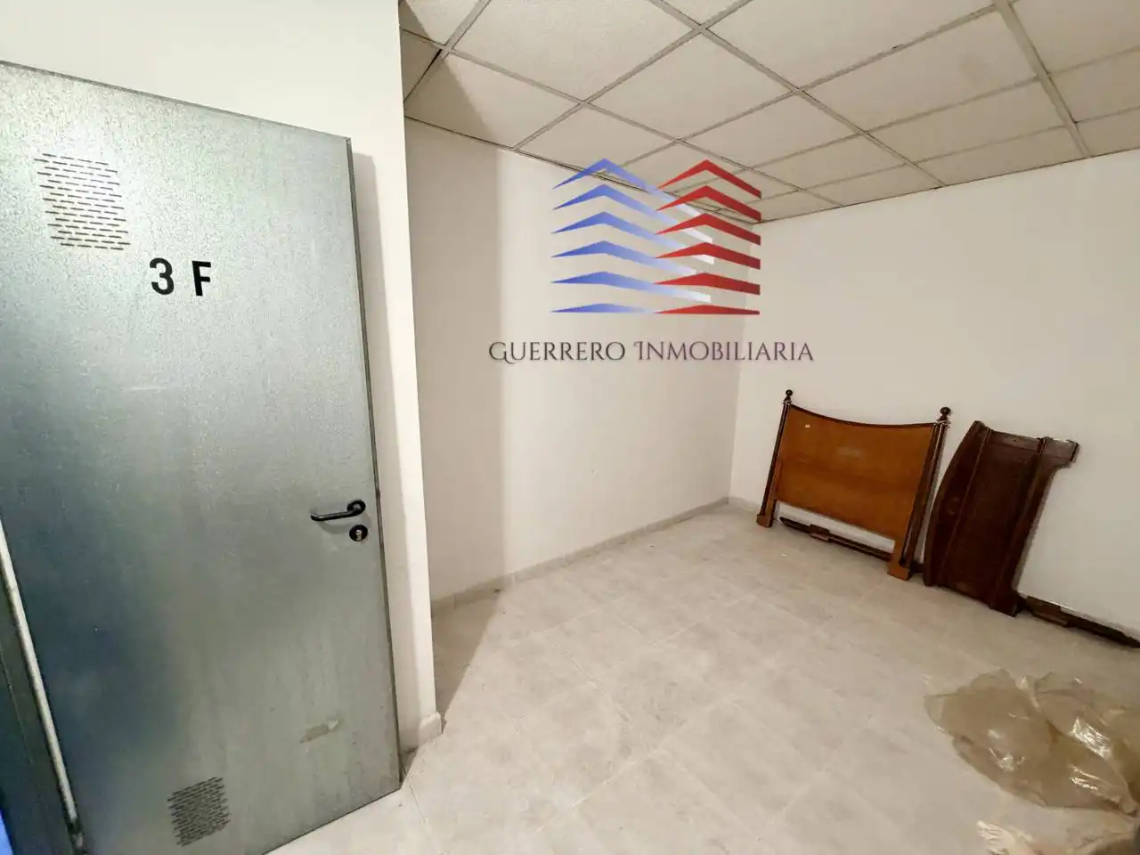 Apartamento de alquiler en Ourense Capital  con Calefacción, Parquet y Trastero