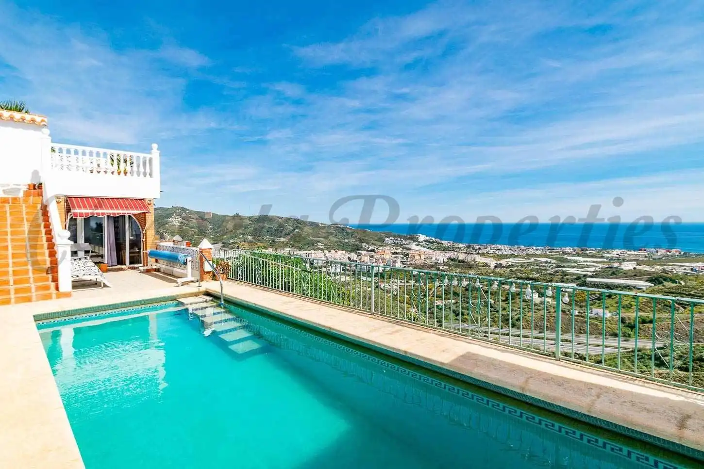 Casa con piscina in vendita a Torrox Pueblo
