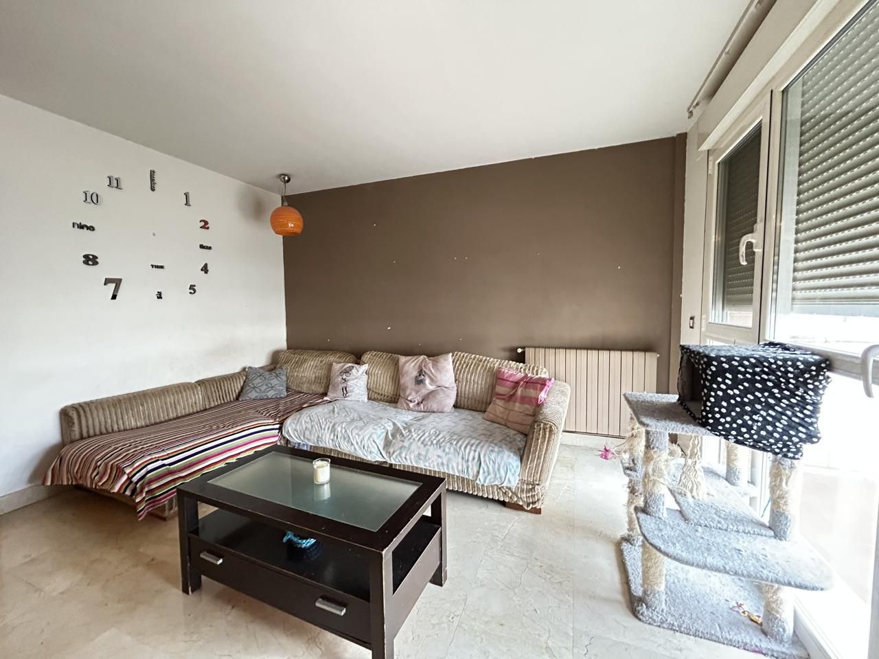 Sala d'estar de Casa o xalet en venda en Valtierra amb Calefacció, Jardí privat i Traster