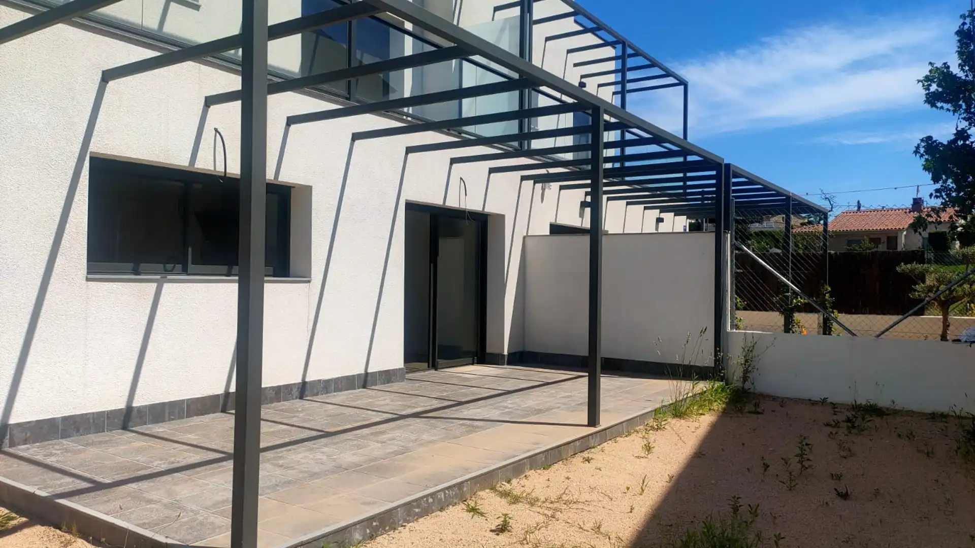 Casa adosada en venda a Riudarenes