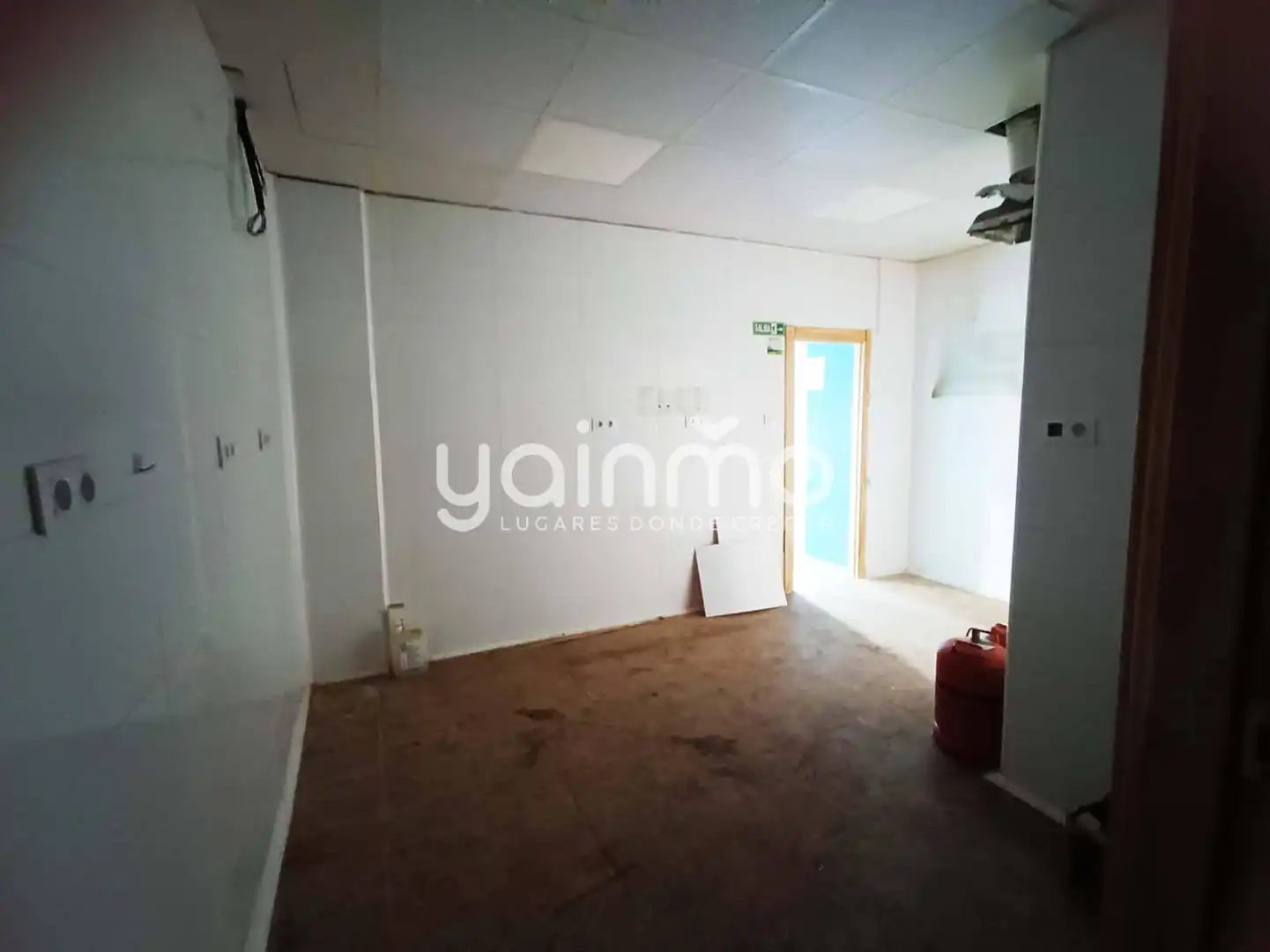 Local en venta en Jaén