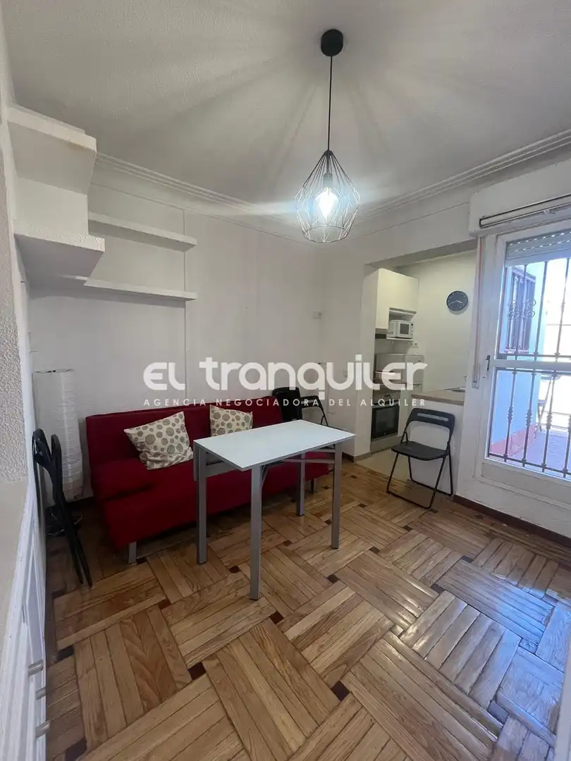 Ático de alquiler en Calle Londres, Guindalera
