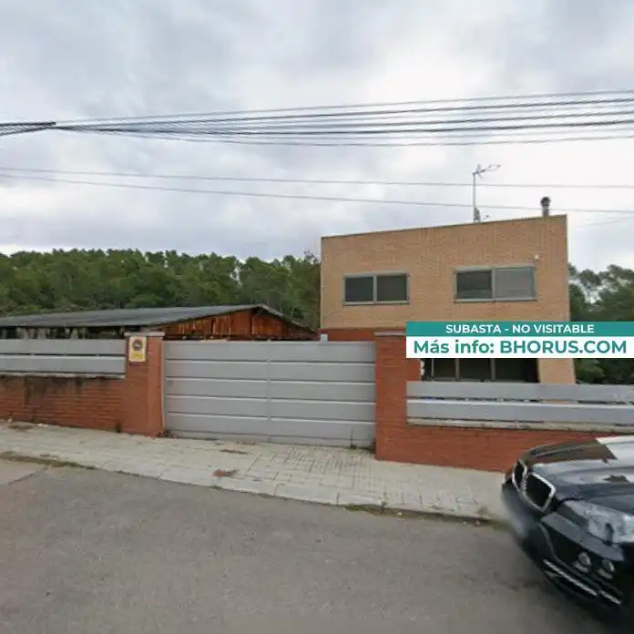 Casa con piscina en venta en CANYAMERAS 62