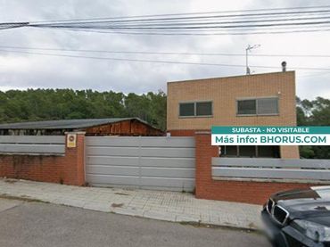 Casa con piscina in vendita a CANYAMERAS 62