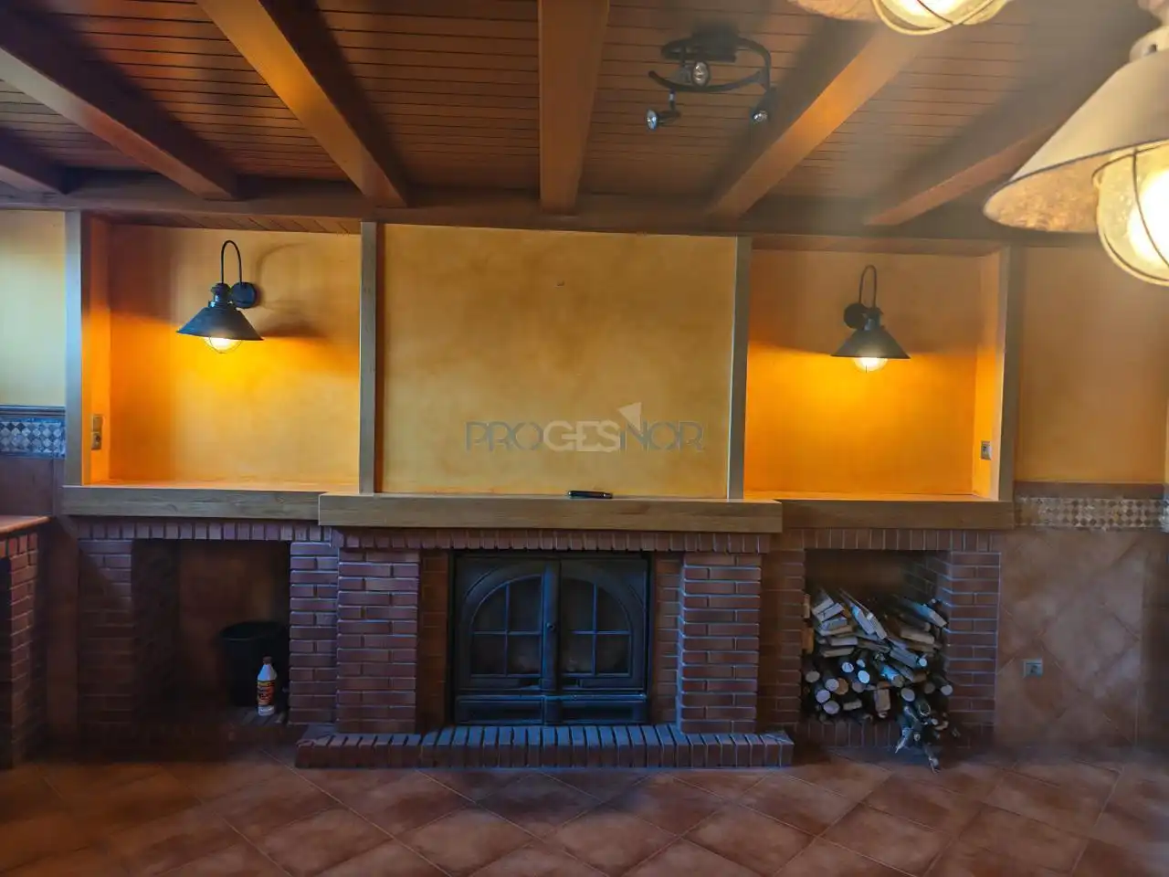 Sala de estar de Casa o chalet en venta en Sariegos con Calefacción, Jardín privado y Terraza