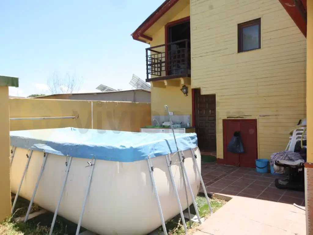 Piscina de Casa o xalet en venda en Rota