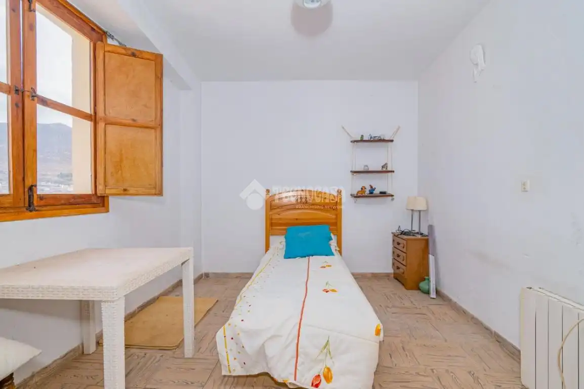 Detached homes for sale in Loja, Granada