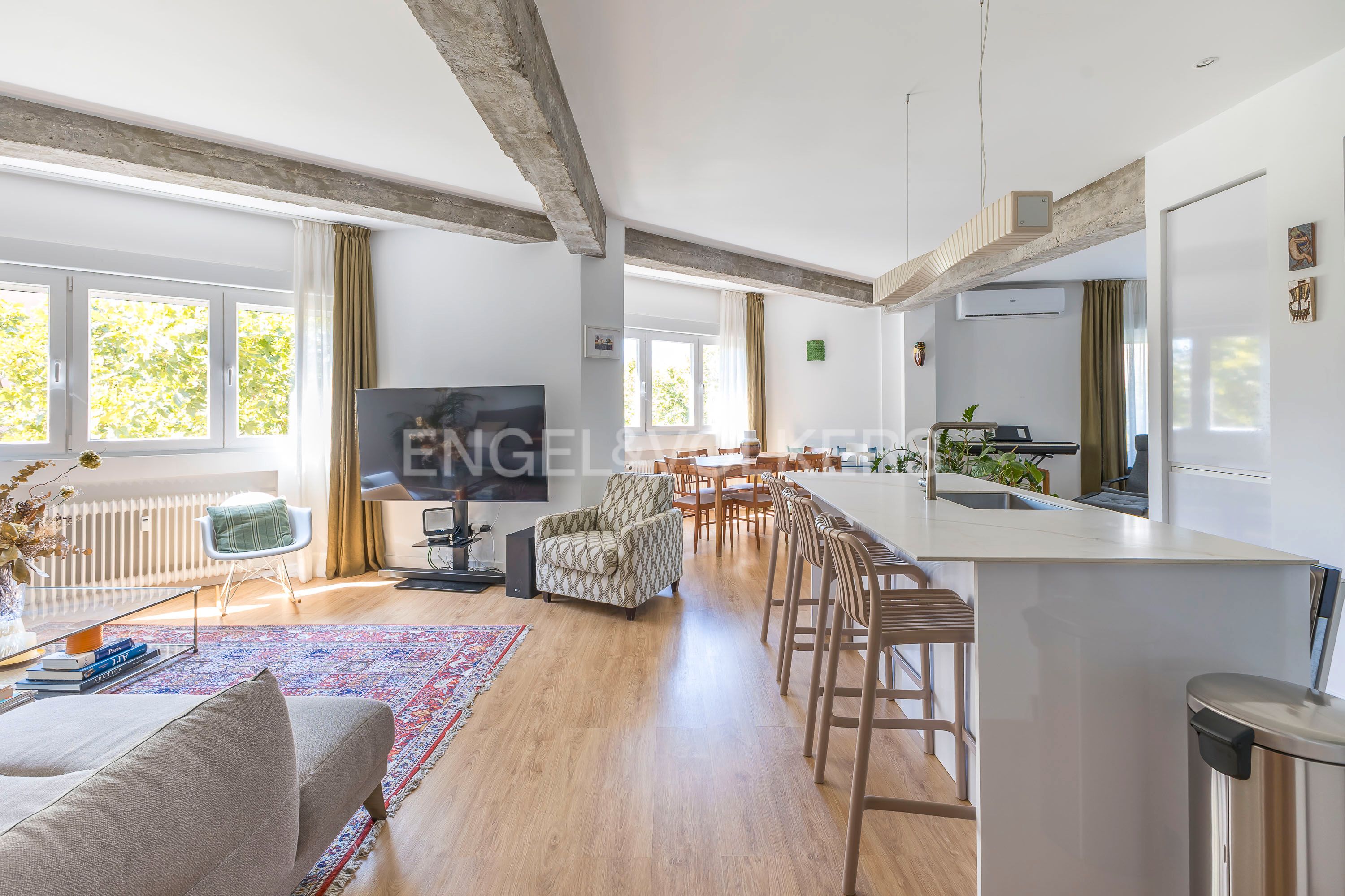 Sala de estar de Apartamento en venta en  Madrid Capital con Aire acondicionado, Calefacción y Terraza