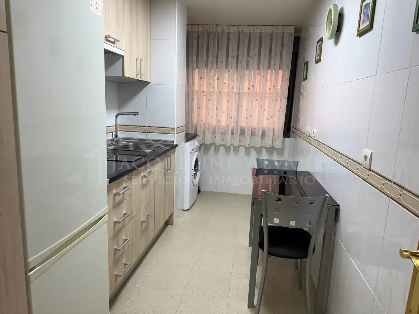 Cocina de Planta baja en venta en Ocaña con Calefacción, Terraza y Trastero