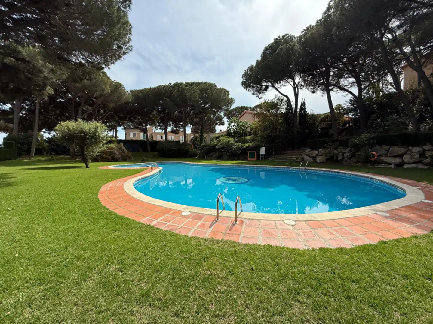 Piscina de Casa adosada en venta en Sant Feliu de Guíxols con Jardín privado, Terraza y Balcón