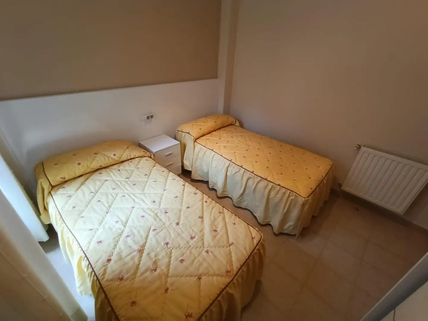 Habitación de Piso en venta en Ribadedeva con Calefacción, Trastero y Amueblado