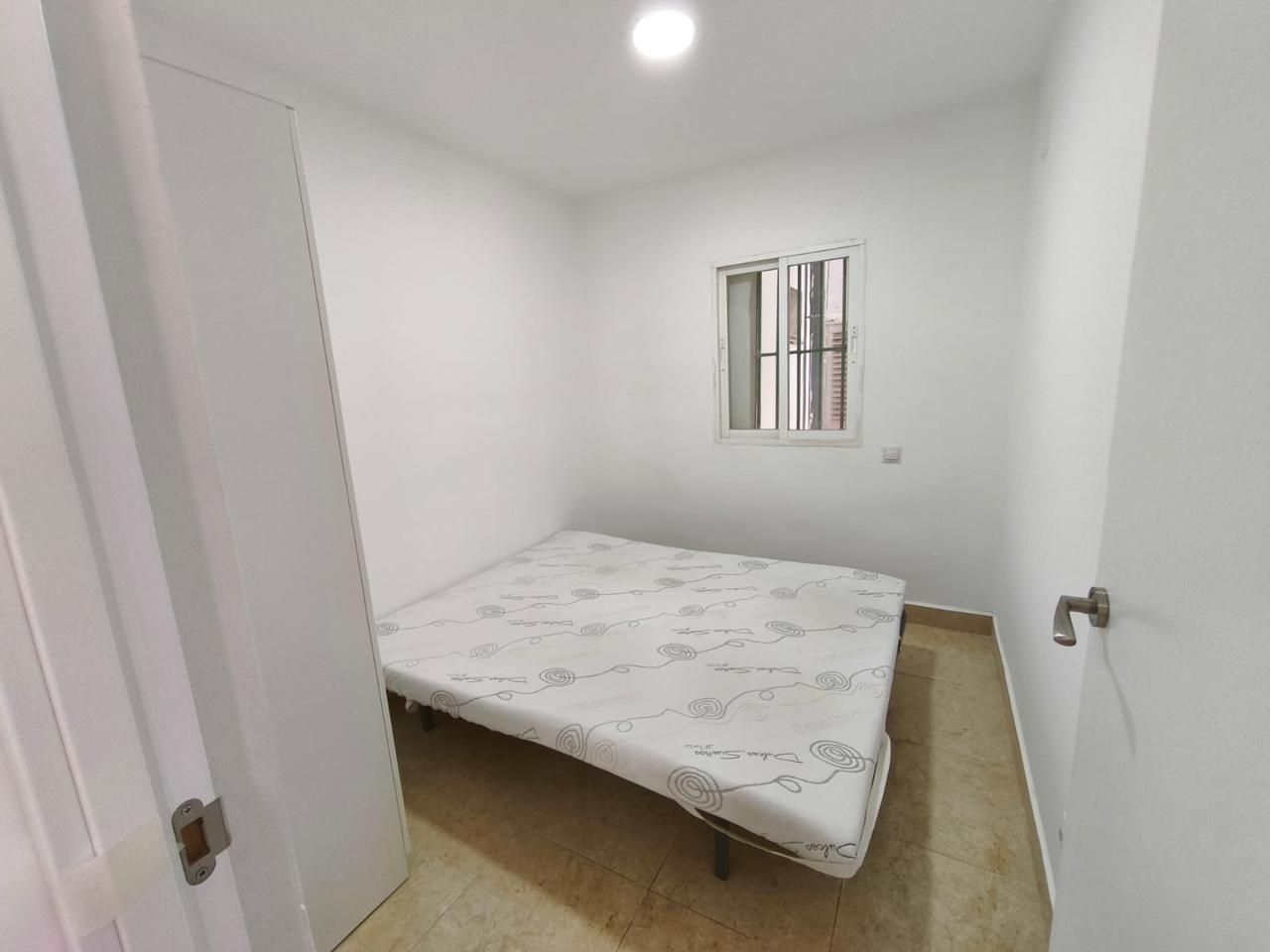 Dormitori de Pis de lloguer en  Madrid Capital