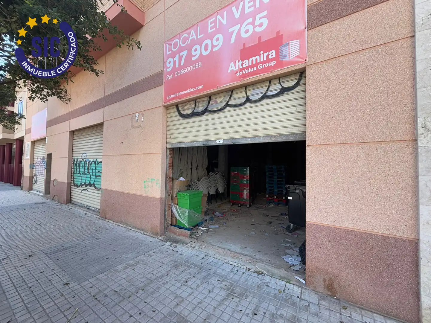 Local comercial de lloguer a Puerto de Sagunto