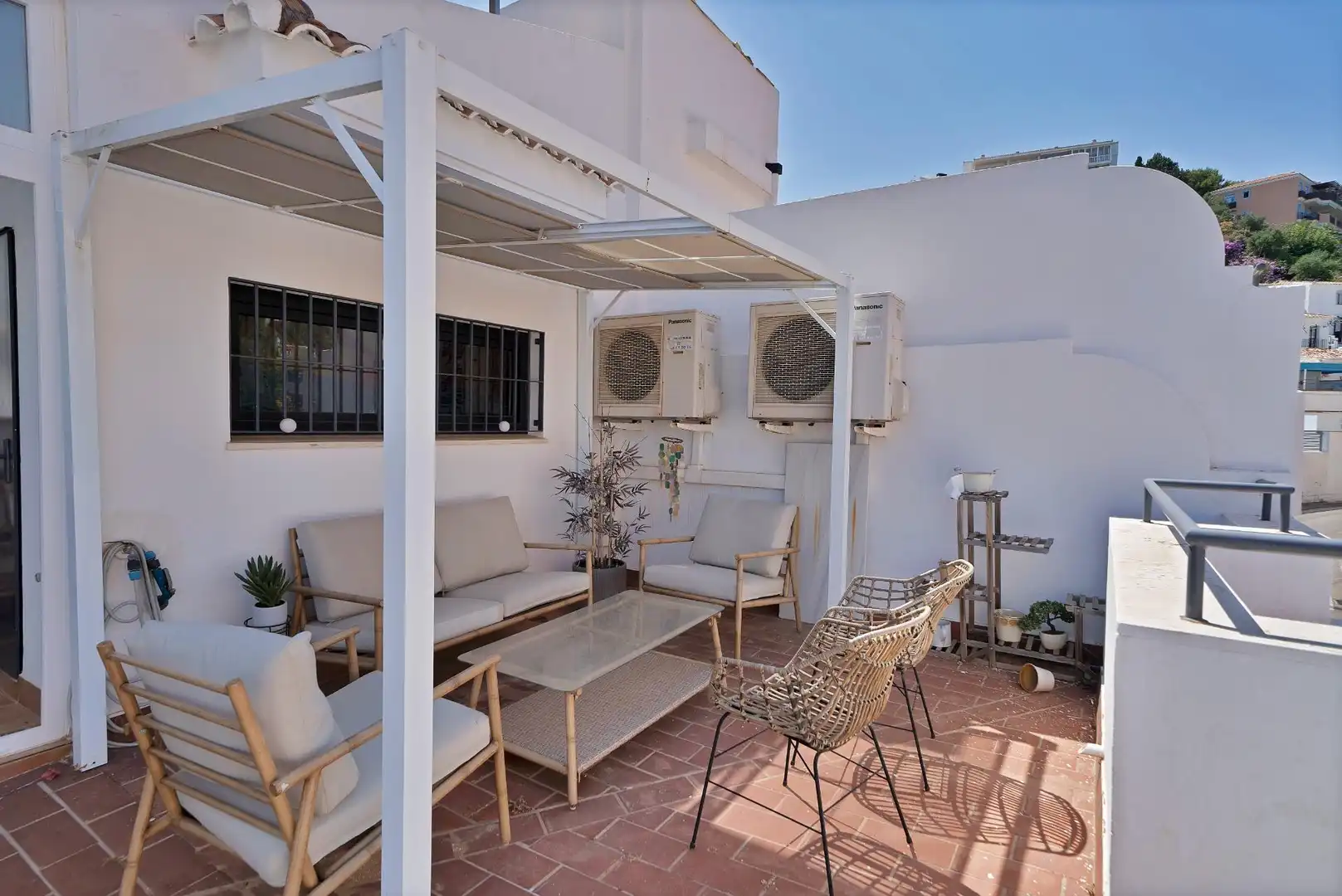 Terrassa de Casa adosada en venda en Fuengirola amb Aire condicionat, Calefacció i Jardí privat