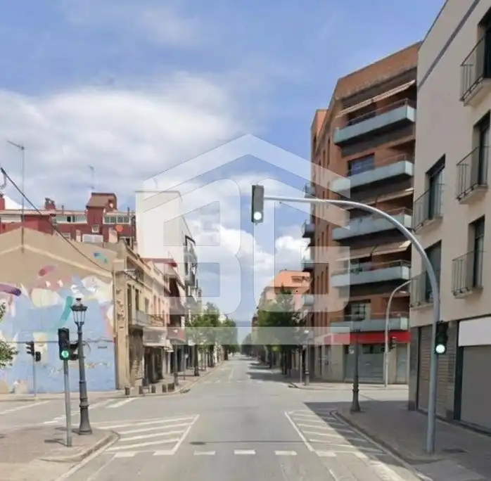 Buildings for sale in Carrer de Joan Prim, Joan Prim