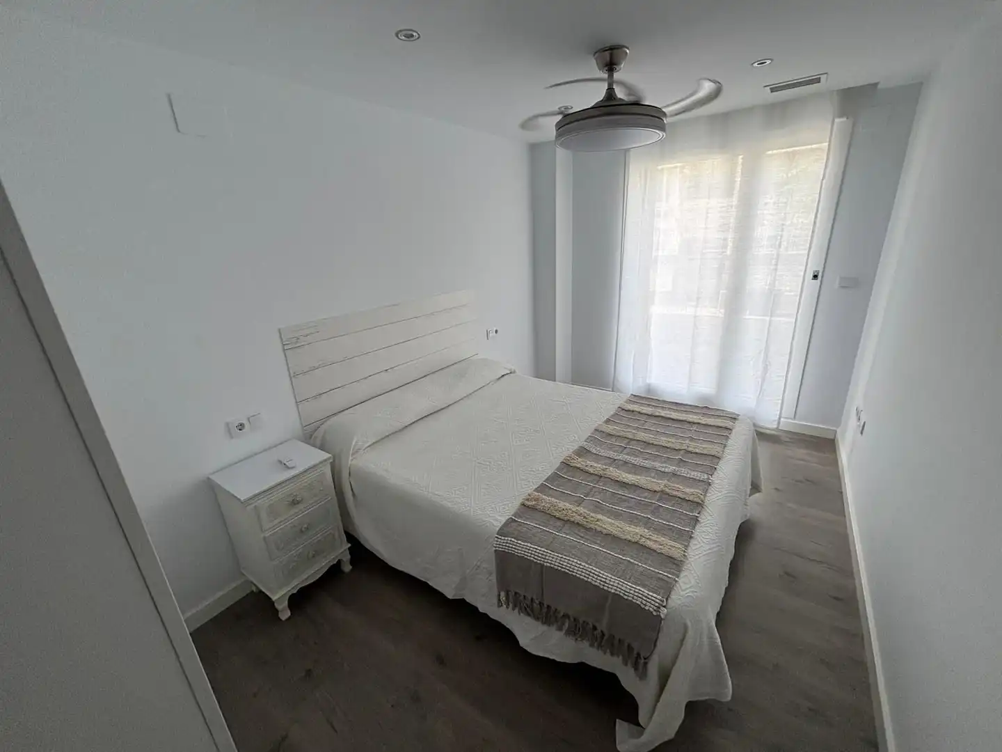 Bedroom of Flat for rent in Almuñécar  with Air Conditioner, Heating and Terrace