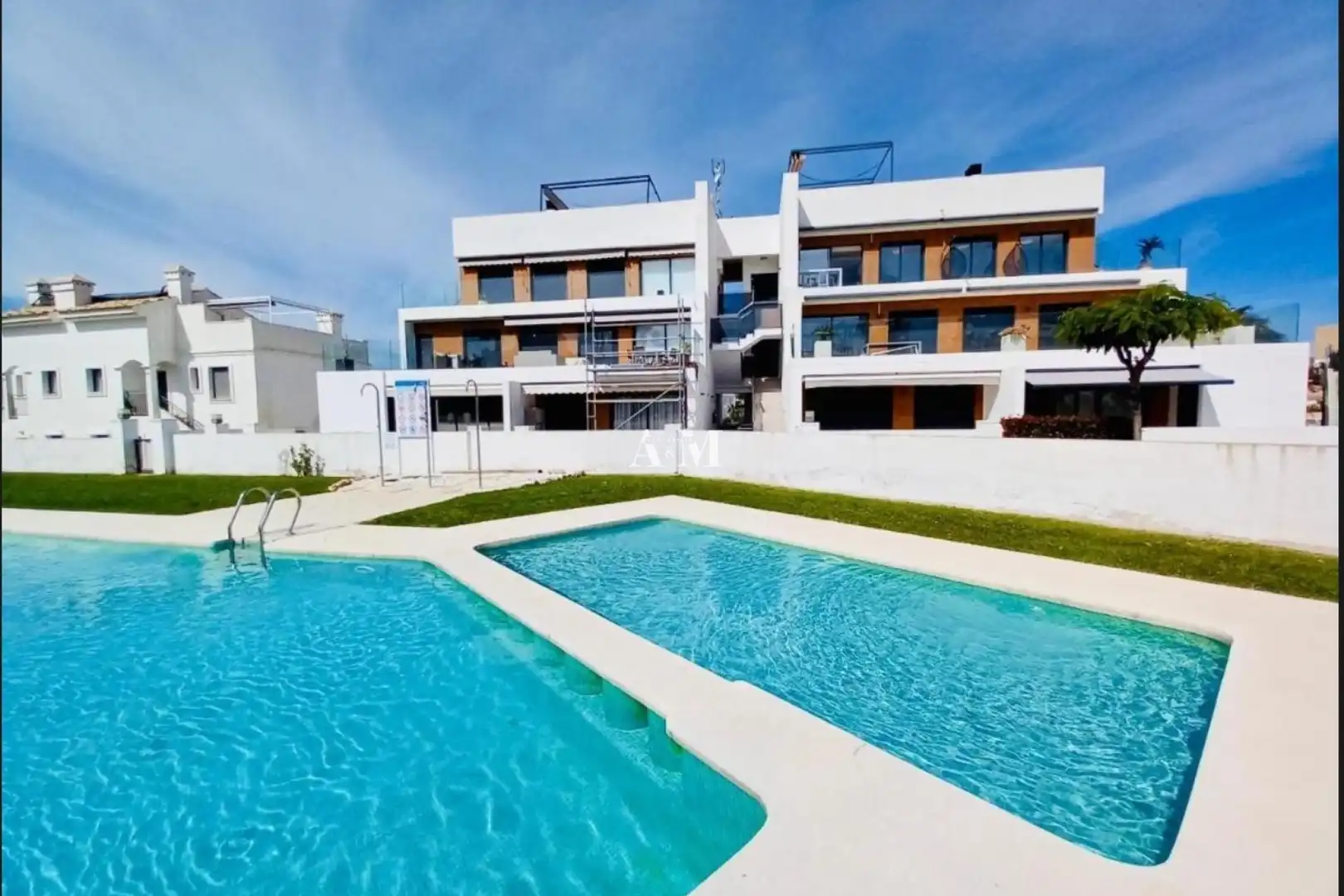 Flat with terrace to rent in Orihuela Costa, imagen 23