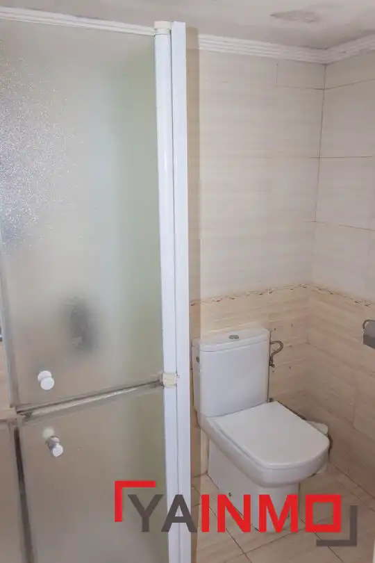 Bany de Casa o xalet en venda en Vitoria - Gasteiz amb Calefacció, Jardí privat i Terrassa