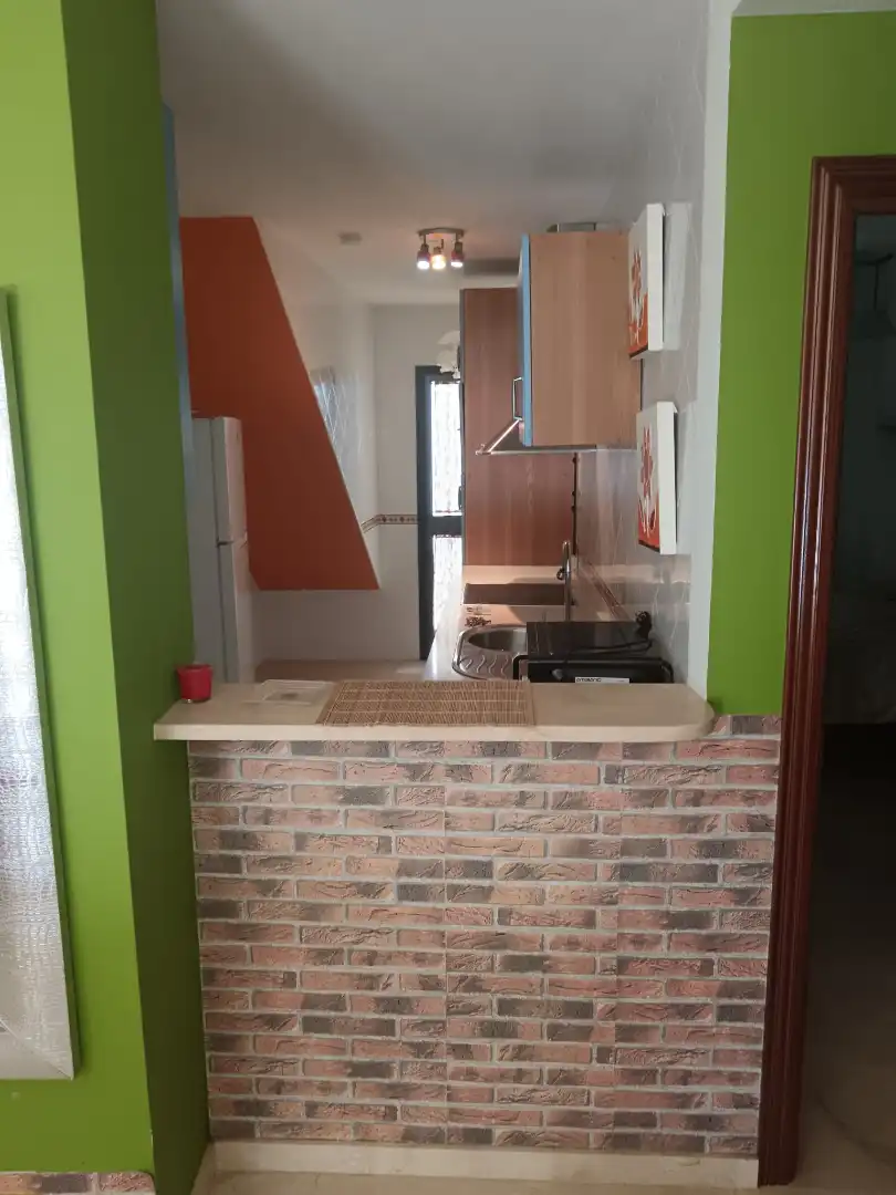 Cocina de Piso en venta en Sanlúcar la Mayor con Aire acondicionado, Calefacción y Terraza