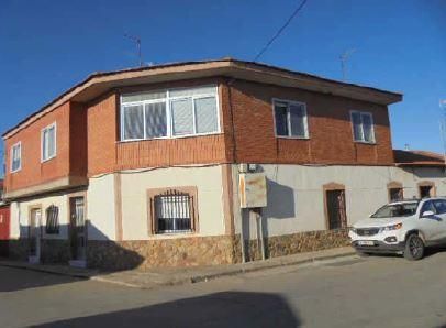 Außenansicht von Wohnung zum verkauf in Malagón