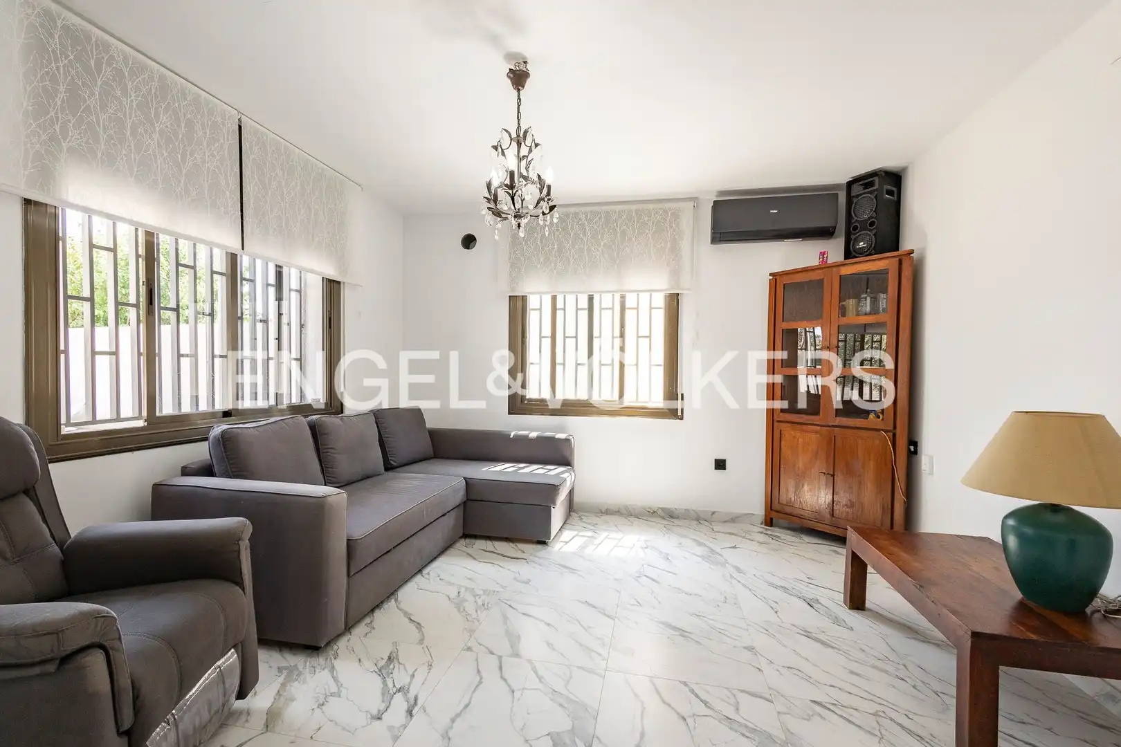 Sala de estar de Casa o chalet en venta en El Vendrell con Aire acondicionado, Calefacción y Jardín privado