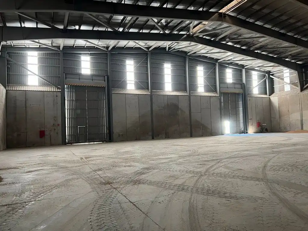 Industrial building to rent in Parroquias rurales, imagen 5