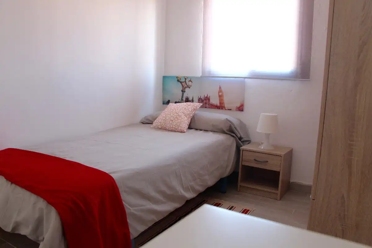 Dormitori de Apartament de lloguer en Alfara del Patriarca, Valencia