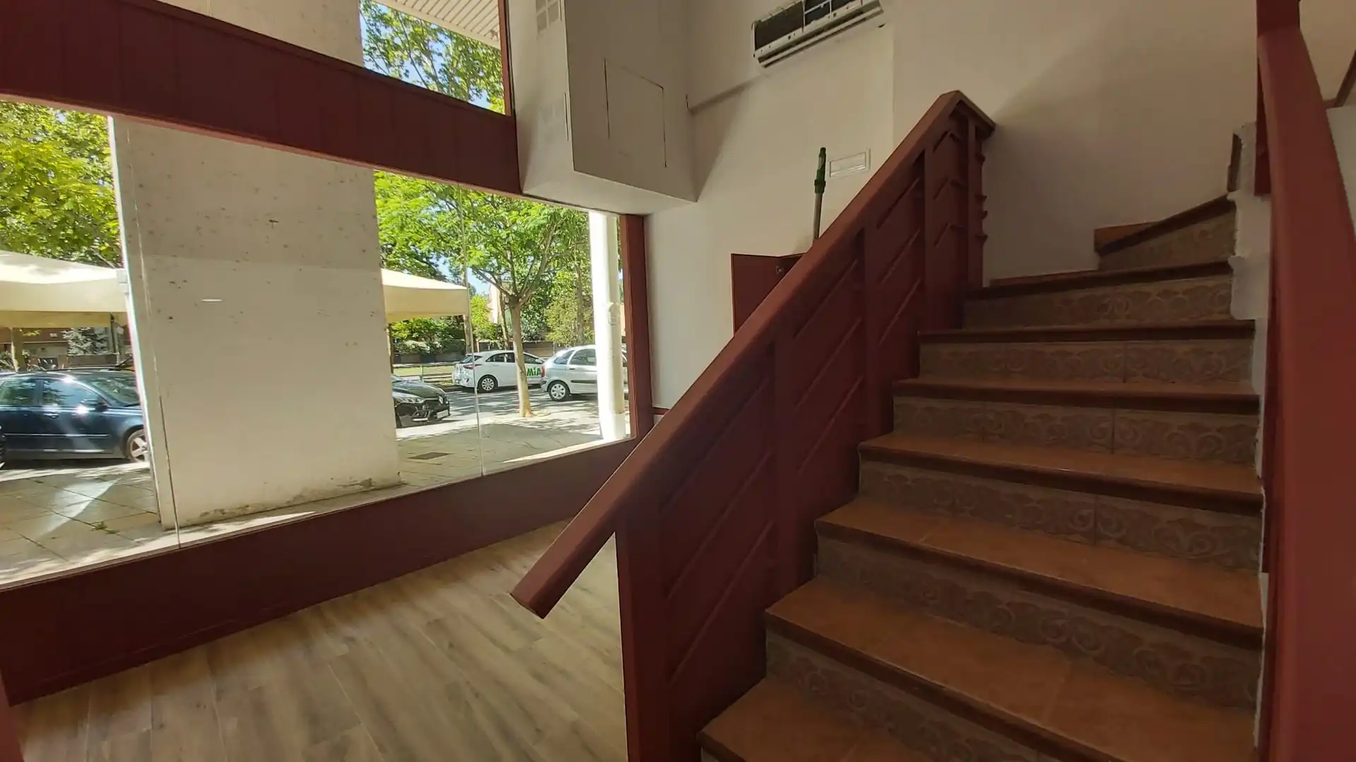 Local en venta en Cerdanyola del Vallès con Aire acondicionado