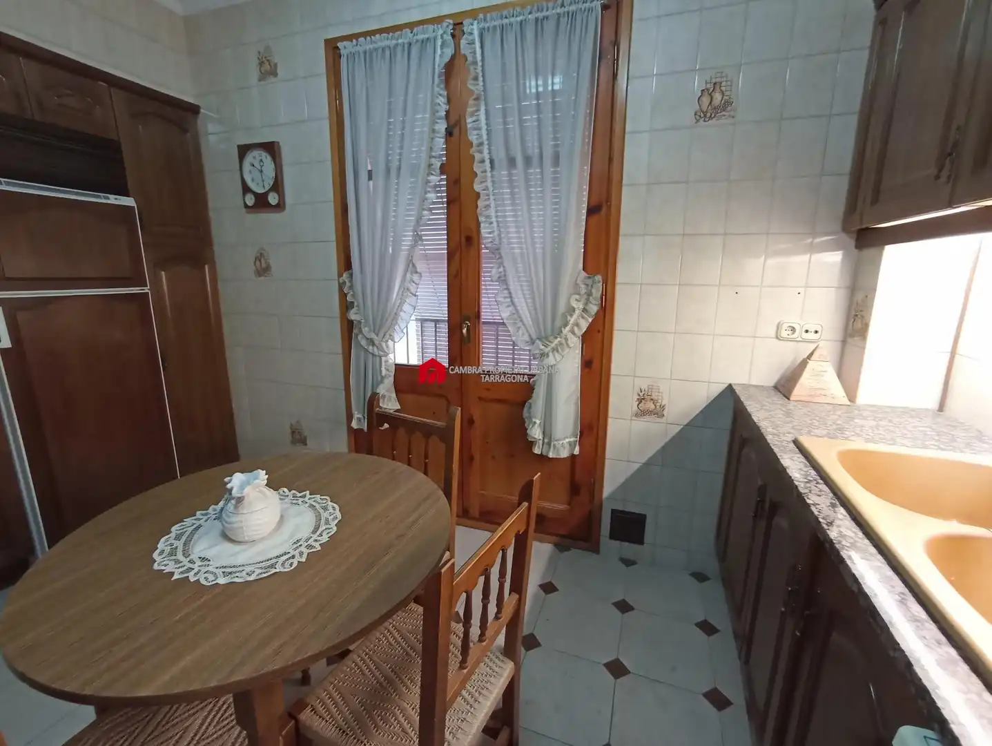Kitchen of Houses for sale in Tortosa  with Air Conditioner, Heating and Terrace